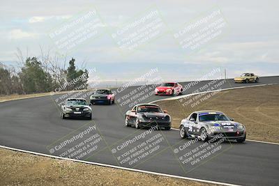 media/Jan-26-2025-CalClub SCCA (Sun) [[cfcea7df88]]/Group 1/Race/